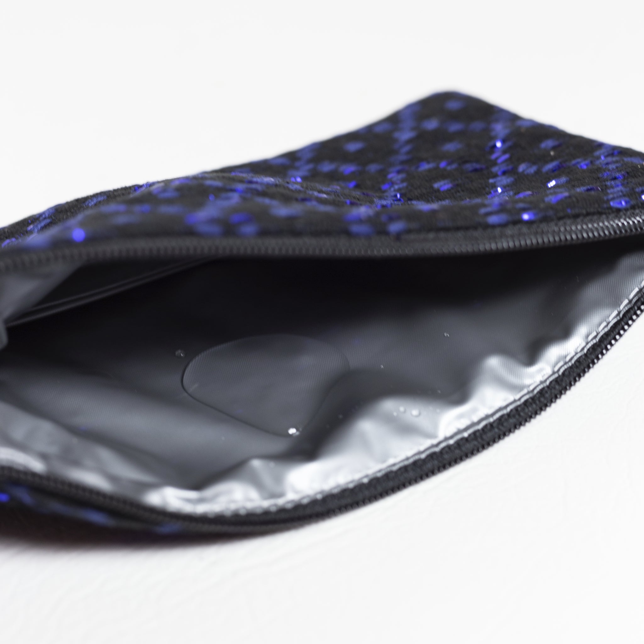 Lamberta Pouch